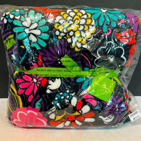 Vera Bradley Bedding Vera Bradley Disney Mickeys Magical Blooms
